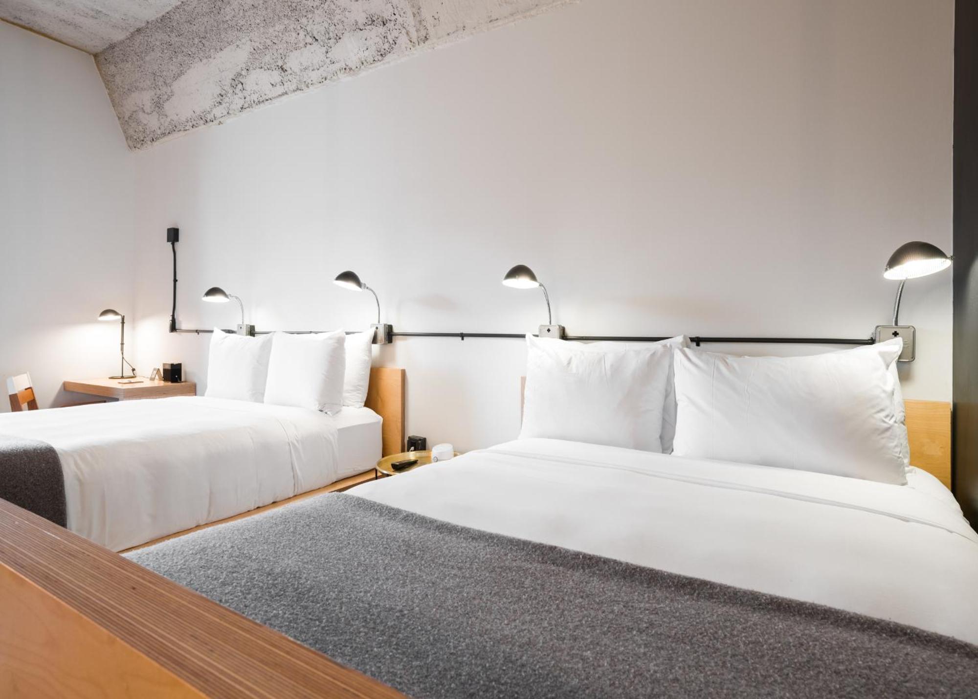 The Robey, Chicago, A Member Of Design Hotels Exterior photo