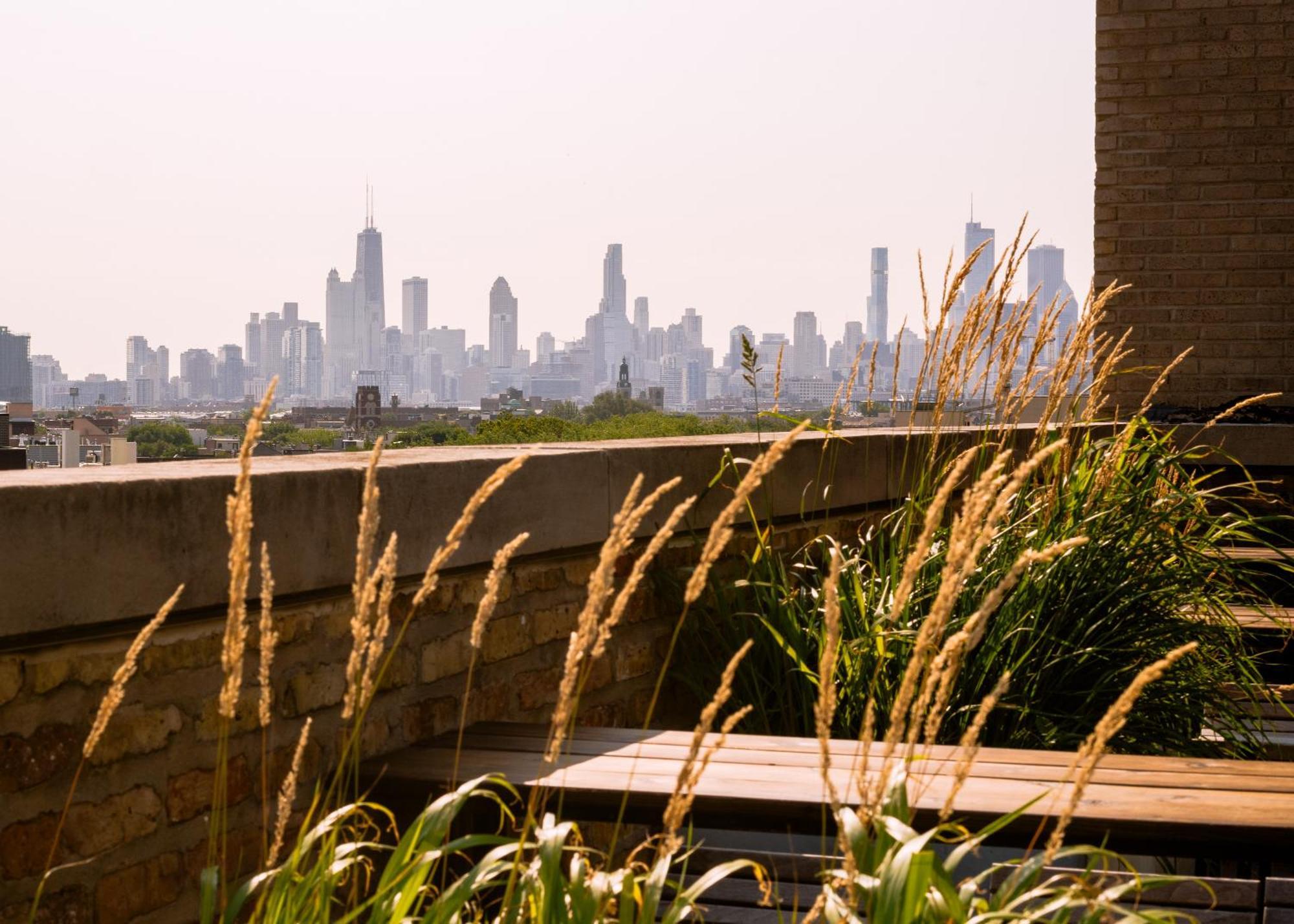 The Robey, Chicago, A Member Of Design Hotels Exterior photo