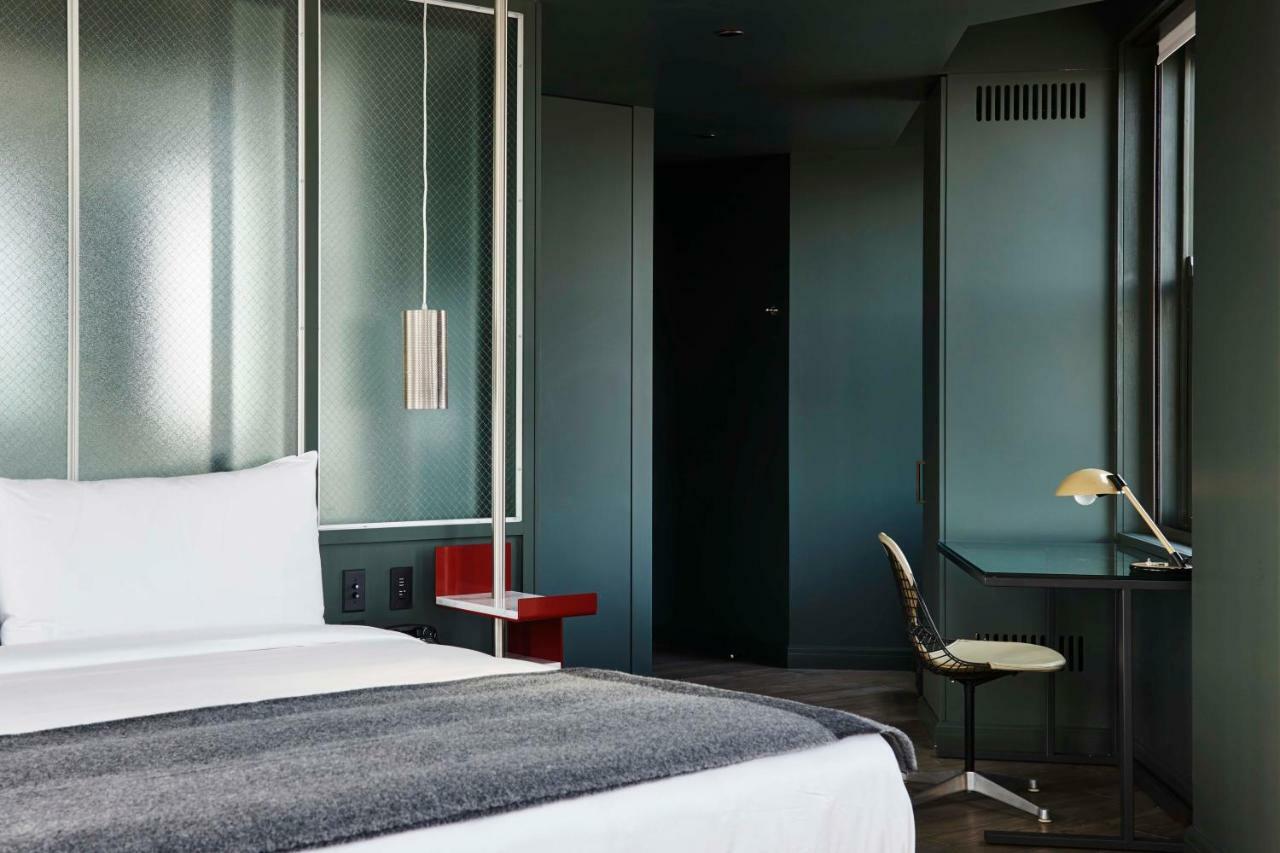 The Robey, Chicago, A Member Of Design Hotels Exterior photo